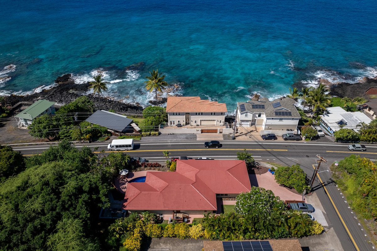 Queen Kalama — Kailua-Kona, Big Island